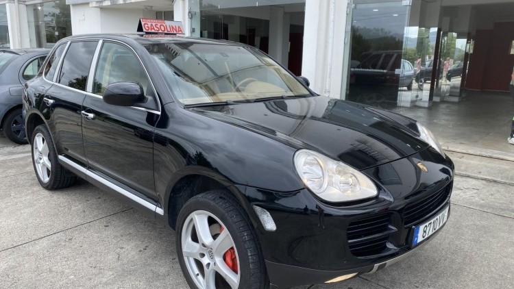 Porsche Cayenne 3.2 V6 (1 DONO)
