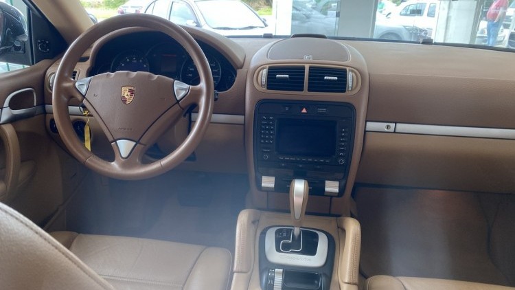 Porsche Cayenne 3.2 V6 (1 DONO)