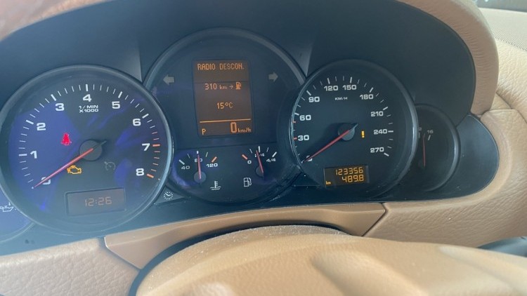 Porsche Cayenne 3.2 V6 (1 DONO)