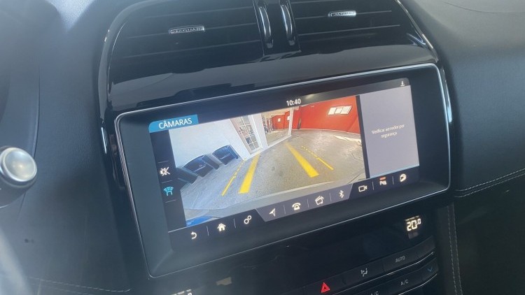 Jaguar F-Type F-PACE 2.0 d "R-Sport"