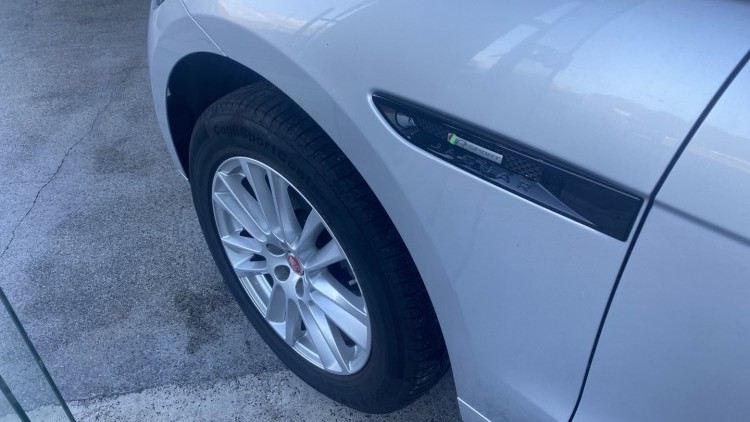 Jaguar F-Type F-PACE 2.0 d "R-Sport"