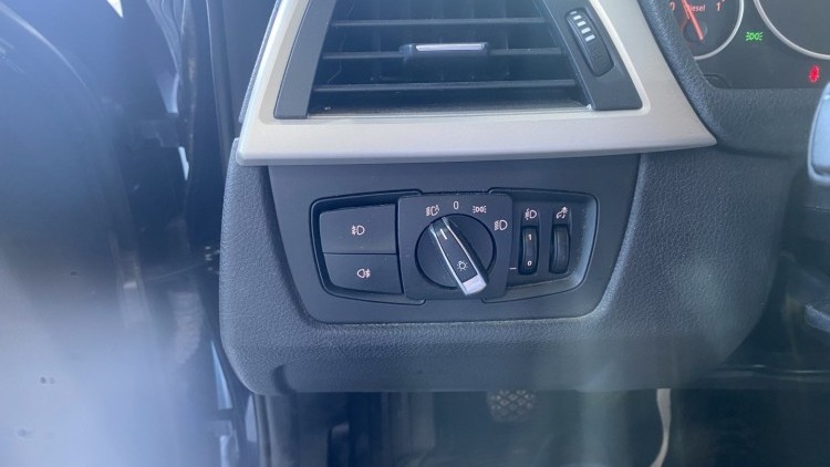 BMW S&eacute;rie 3 - 318 d (117 MIL KMs)