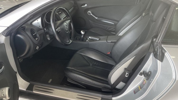 Mercedes-Benz Classe SLK 200 Kompressor AMG (80 MIL KMs)