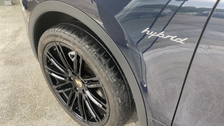 Porsche Cayenne S "Hybrid" (333 cv)
