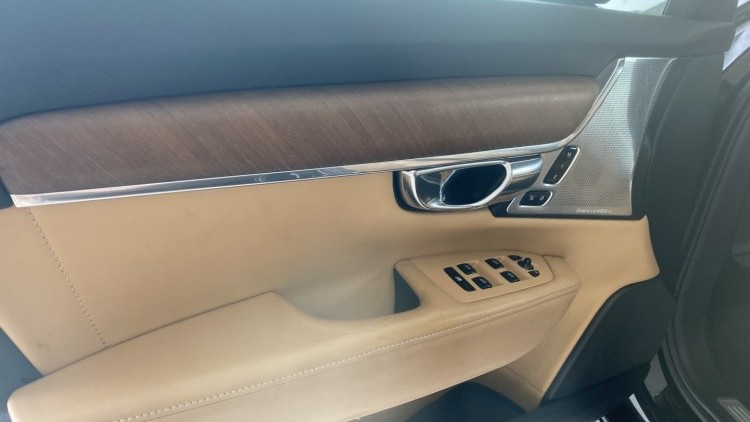 Volvo V90 D4 "Inscription" (132 MIL KMs)