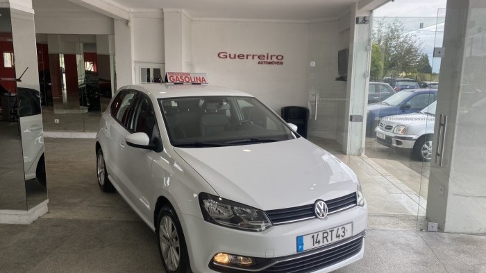 Volkswagen Polo 1.2 TSI Bluemotion "Alive" (121 MIL KMs)