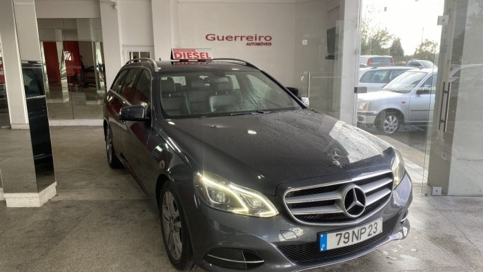 Mercedes-Benz Classe E 220 CDI "Avantgarde" Auto (139 MIL KMs)