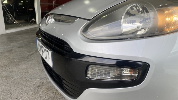 Fiat Punto Evo 1.2 "Tom Tom" (126 MIL KMs)