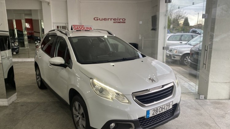 Peugeot 2008 1.2 VTI "Active" (128 MIL KMs)