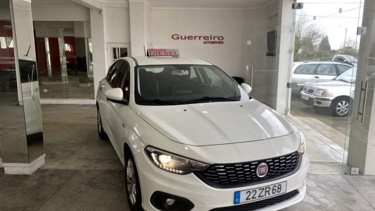 Fiat Tipo 1.3 M-Jet "Lounge" (104 MIL KMs)