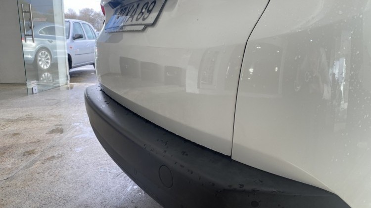 Peugeot 2008 1.2 VTI "Style" (31 MIL KMs)