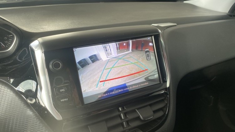 Peugeot 2008 1.2 VTI "Style" (31 MIL KMs)