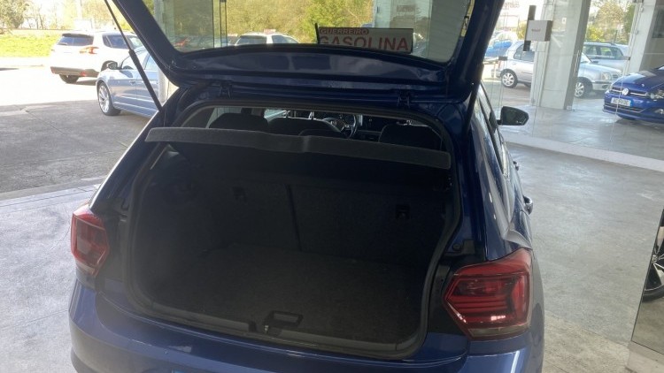 Volkswagen Polo 1.0 TSI (97 MIL KMs)