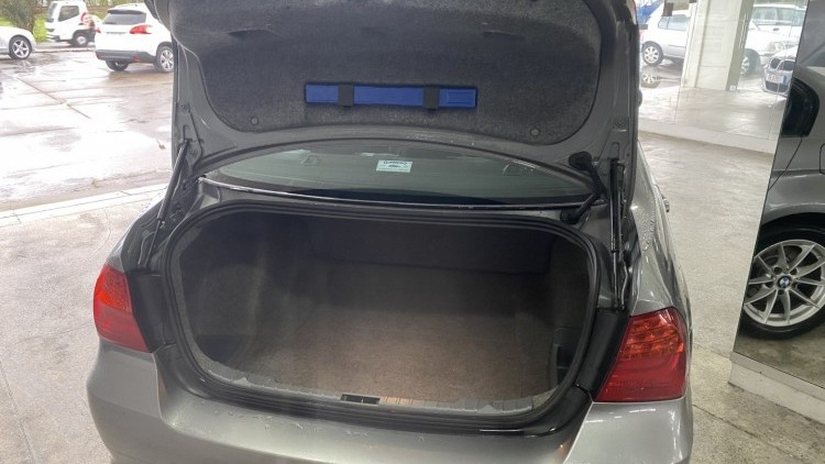 BMW S&eacute;rie 3 - 316 i (156 MIL KMs)