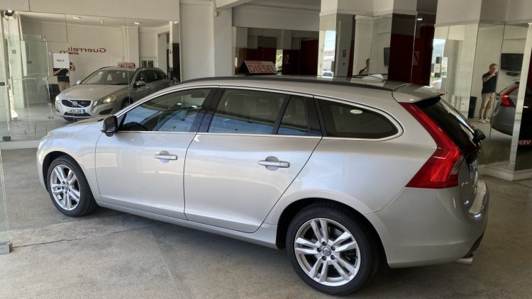 Volvo V60 2.0 D3 (163 cv)