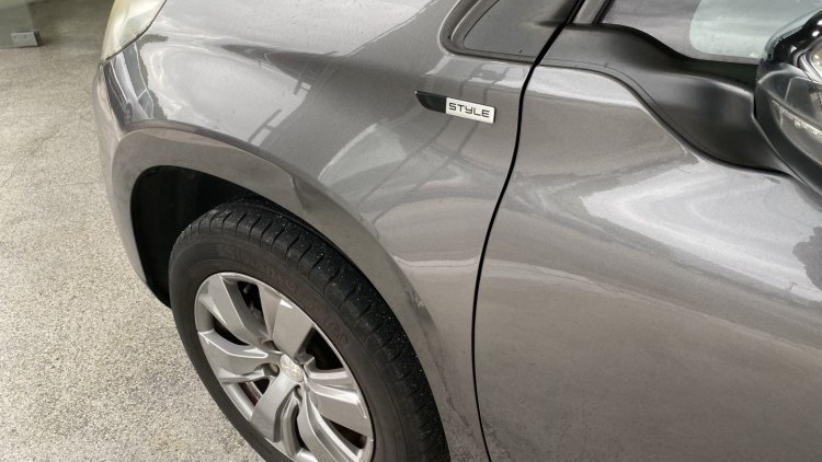 Peugeot 2008 1.2 VTI "Style" (116 MIL KMs)