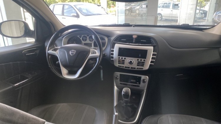 Lancia Delta 1.6 M-Jet "Platinum" (152 MIL KMs)