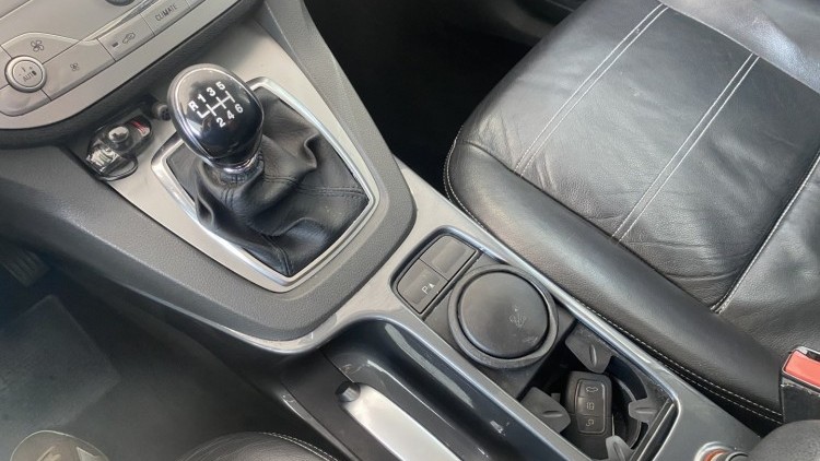 Ford kuga 2.0 TDCI AWD (177 MIL KMs)