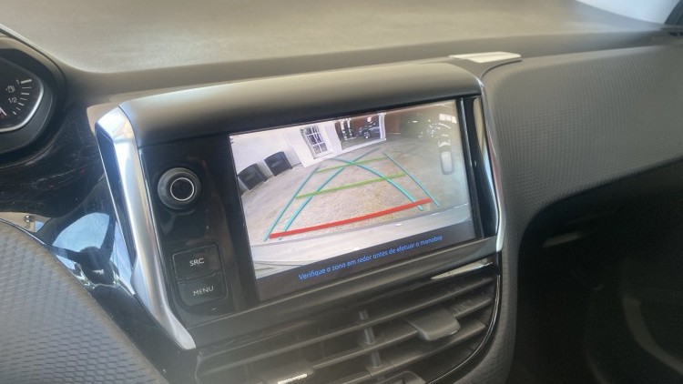 Peugeot 208 1.2 Pure Tech "Style" (74 MIL KMs)