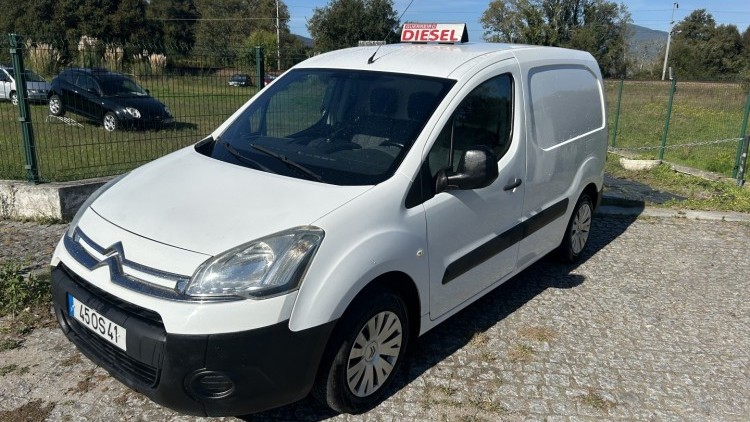 Citro&euml;n Berlingo 1.6 HDI Van (3 Lugares) -Caixa T&eacute;rmica-