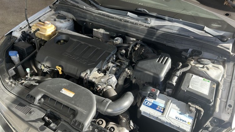 Hyundai i30 1.6 CRDI "Confort" (147 MIL KMs)